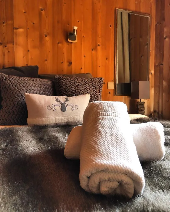 Вилла Alpine Retreat With Mont Blanc View, Chamonix, Private Parking Шале