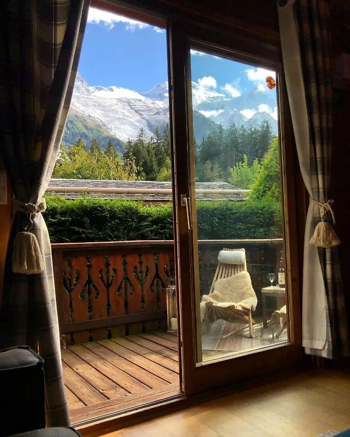 Шале Вилла Alpine Retreat With Mont Blanc View, Chamonix, Private Parking Франция