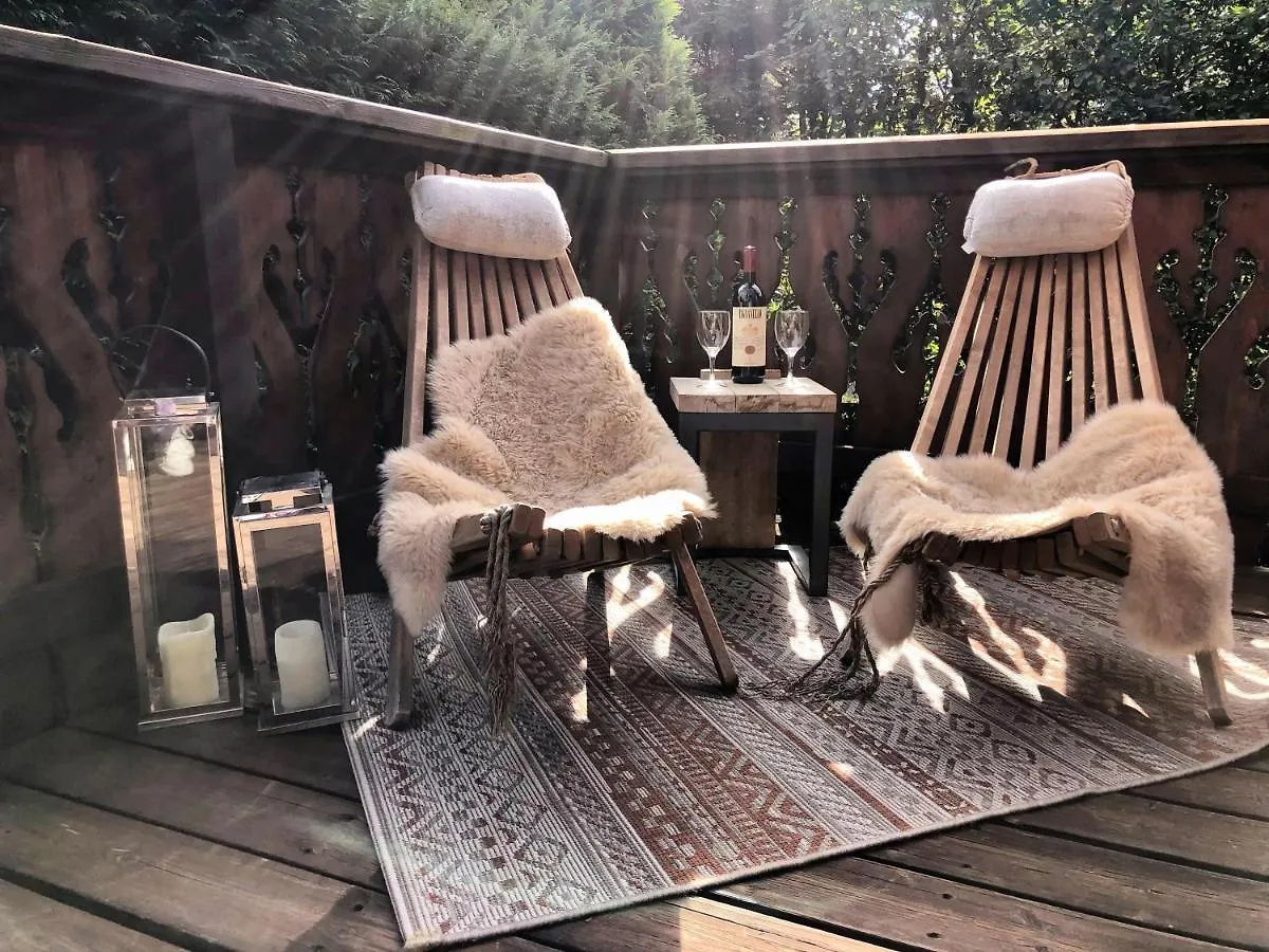 Шале Вилла Alpine Retreat With Mont Blanc View, Chamonix, Private Parking