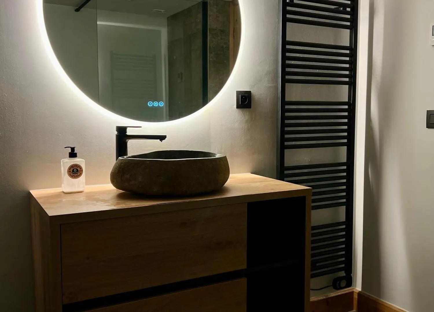 Alpine Retreat With Mont Blanc View, Chamonix, Private Parking Villa Chalet